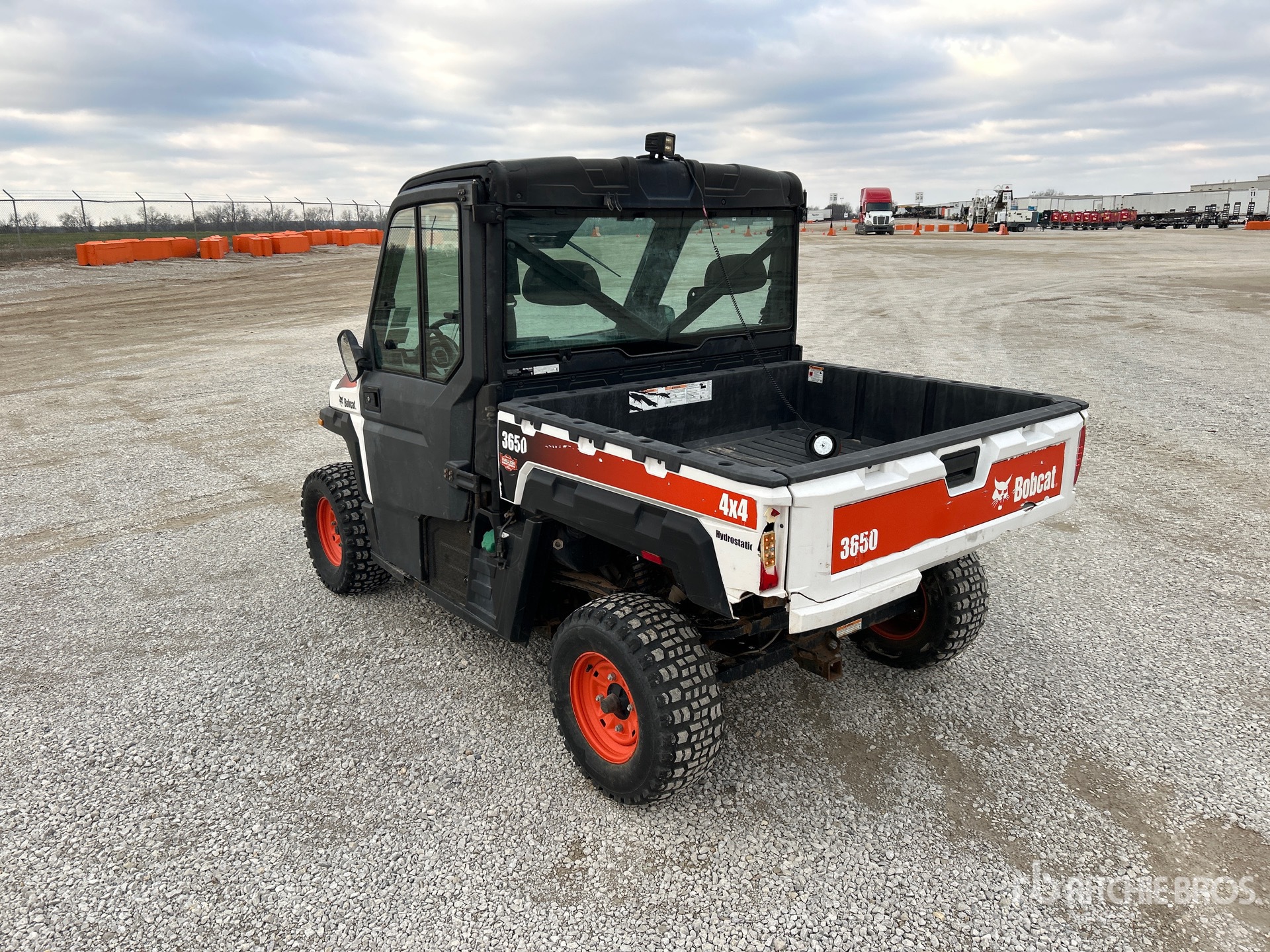 General Appearance with Picture, Left Rear Corner