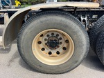 4 Underbody - Truck with 