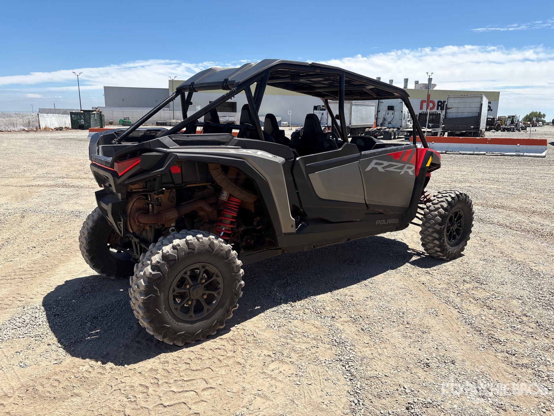General Appearance with Picture, Right Rear Corner