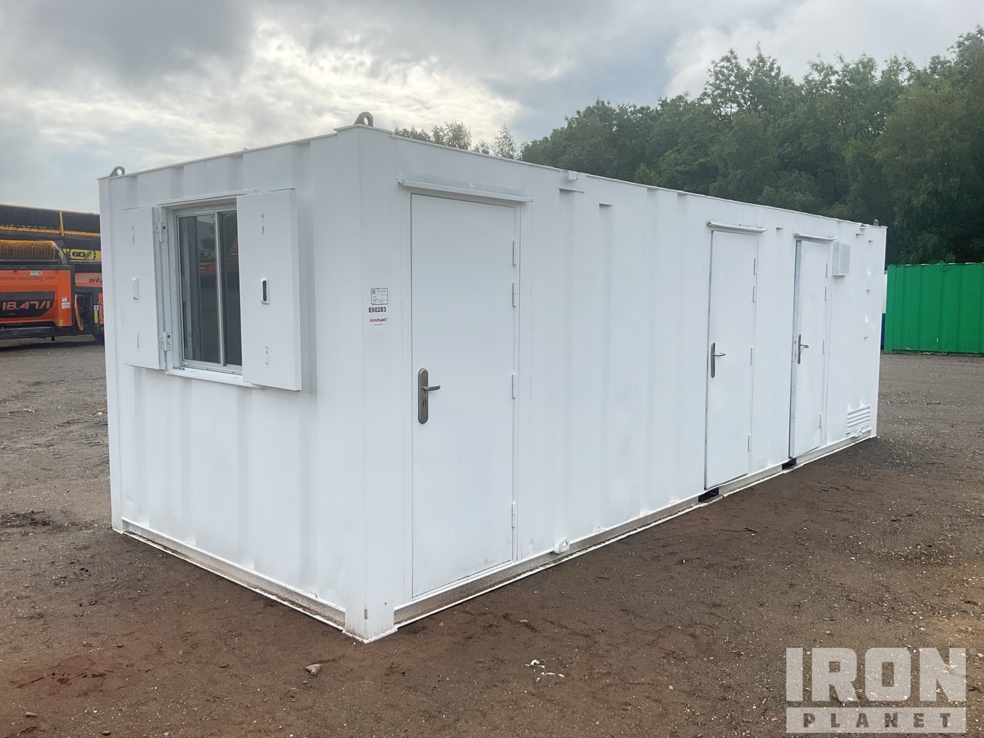 General Appearance with Picture, Left Front Corner