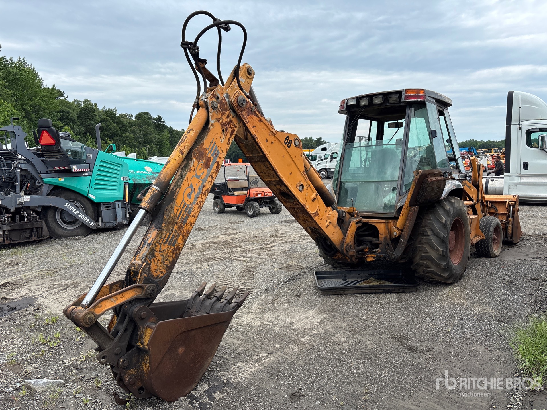 General Appearance with Picture, Right Rear Corner