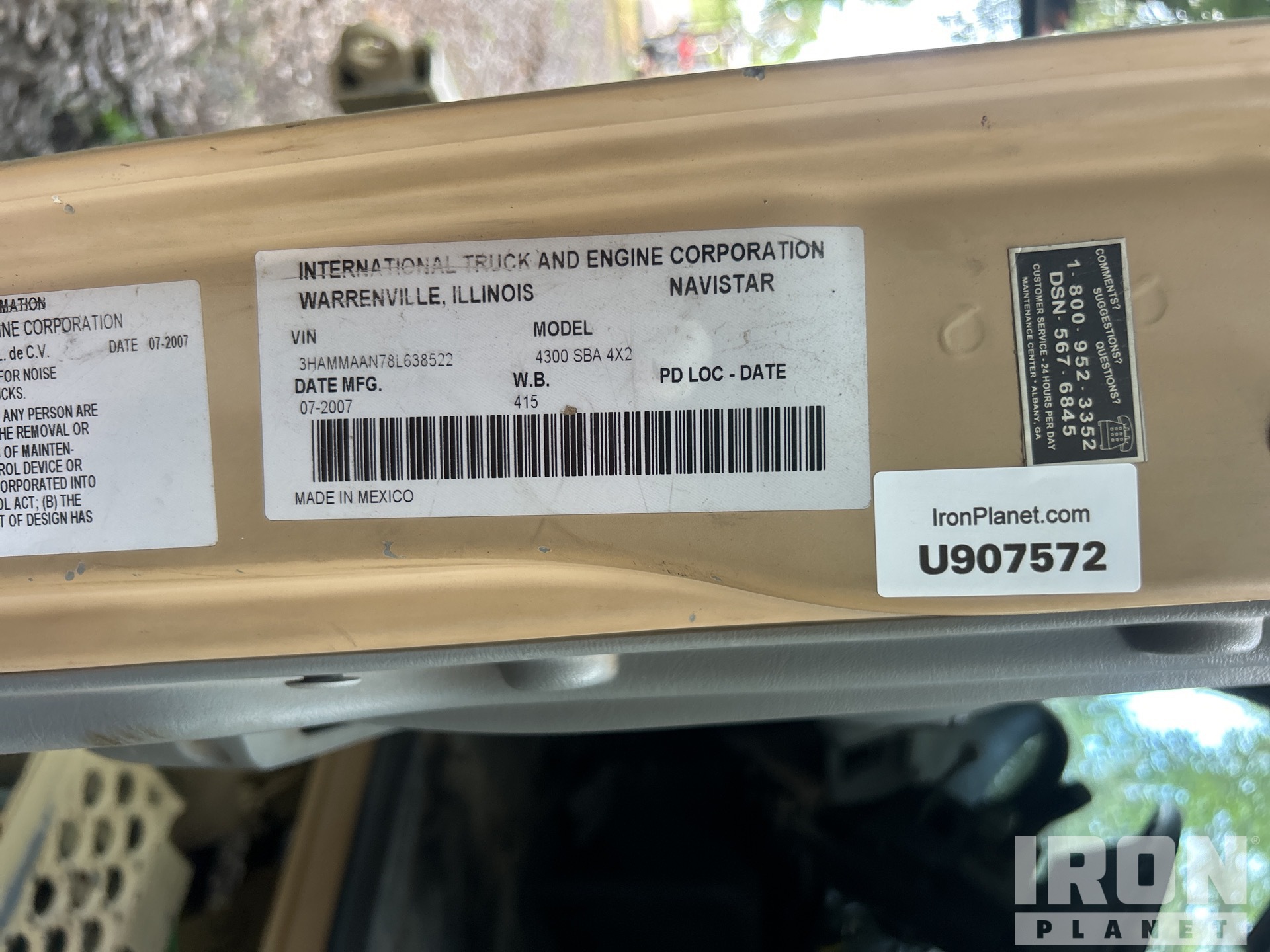 General Appearance with Serial Number / VIN