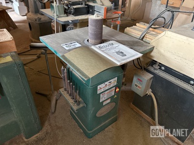 Grizzly G1071 Oscillating Spindle Sander
