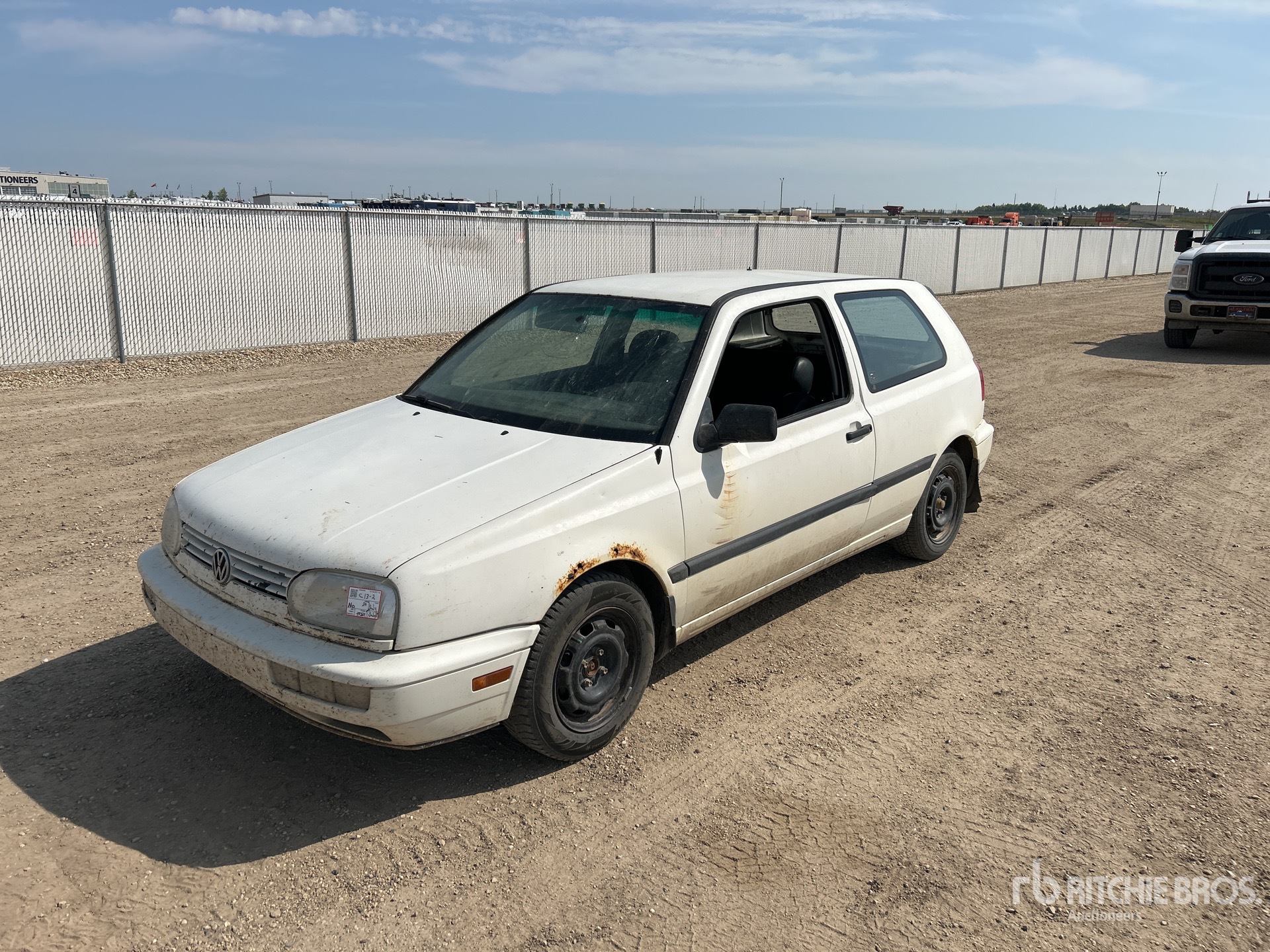 General Appearance with Picture, Left Front Corner
