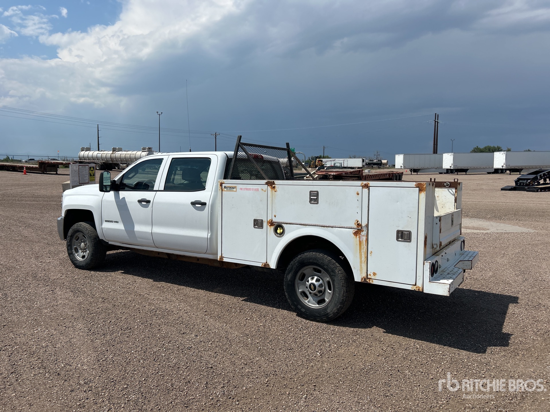 General Appearance with Picture, Left Rear Corner