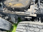 4 Underbody - Truck with 