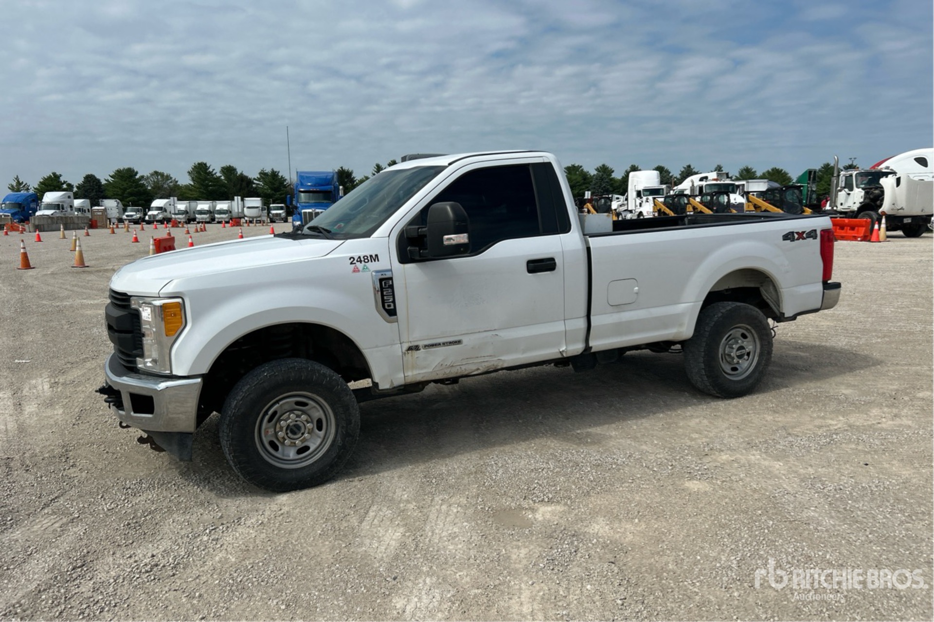 General Appearance with Picture, Left Front Corner