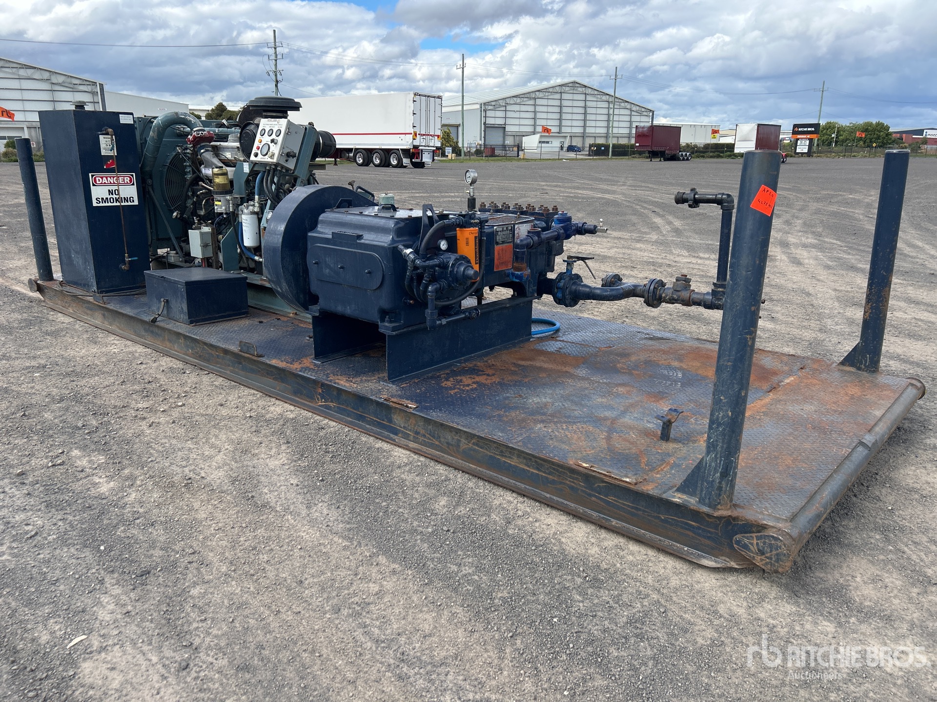 General Appearance with Picture, Left Front Corner