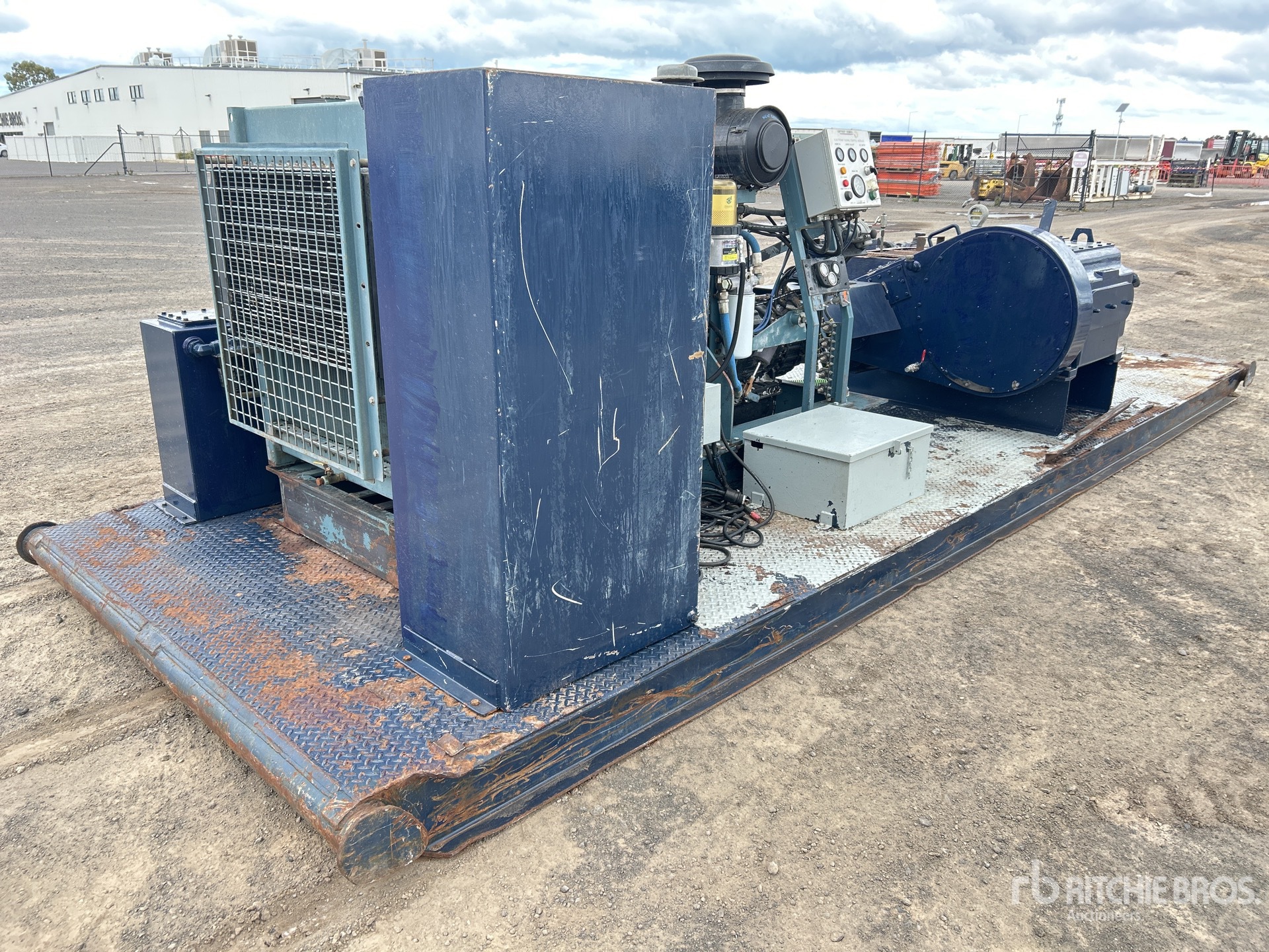 General Appearance with Picture, Right Front Corner