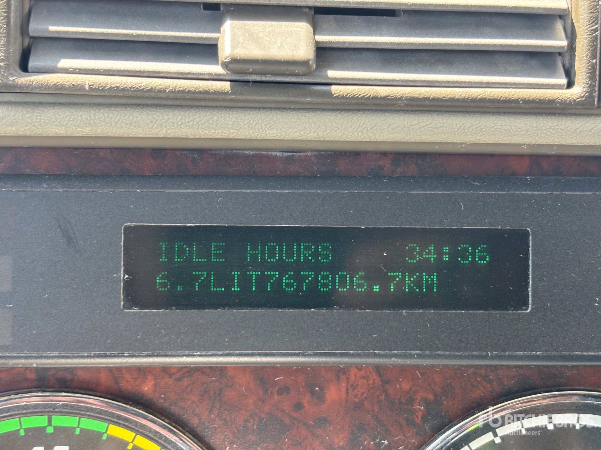 General Appearance with Hour Meter / Odometer