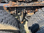 4 Underbody - Truck with 