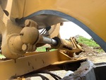 Hydraulics with Saddle Positioning Cylinder