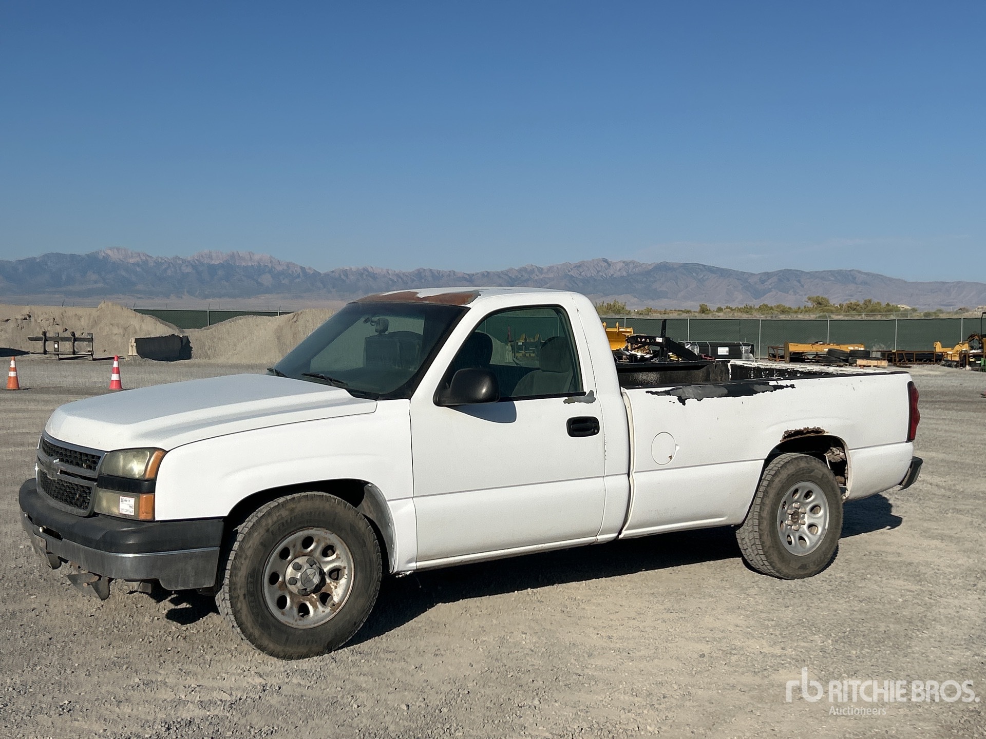 General Appearance with Featured Photo
