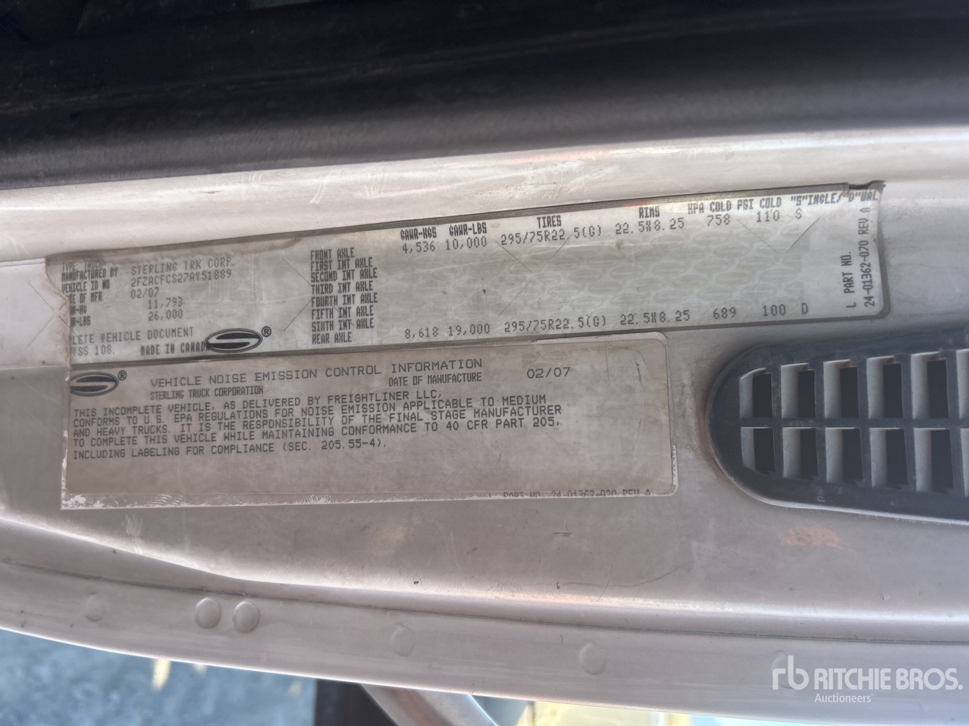 General Appearance with Serial Number / VIN