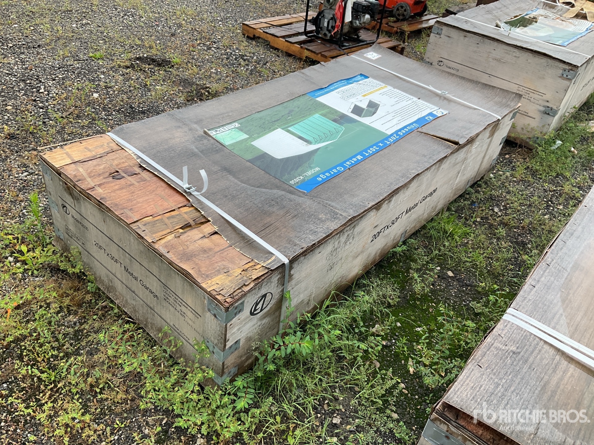 General Appearance with Picture, Right Rear Corner