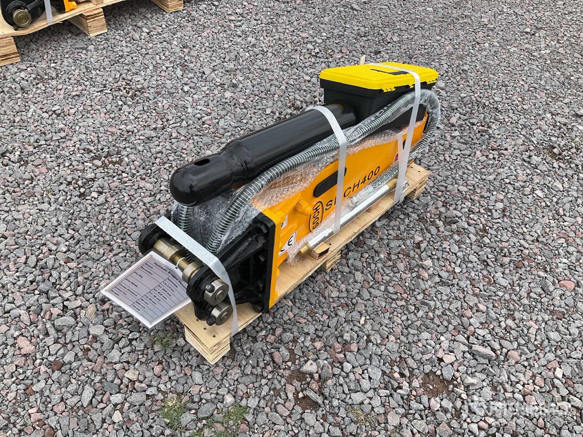 General Appearance with Picture, Right Rear Corner
