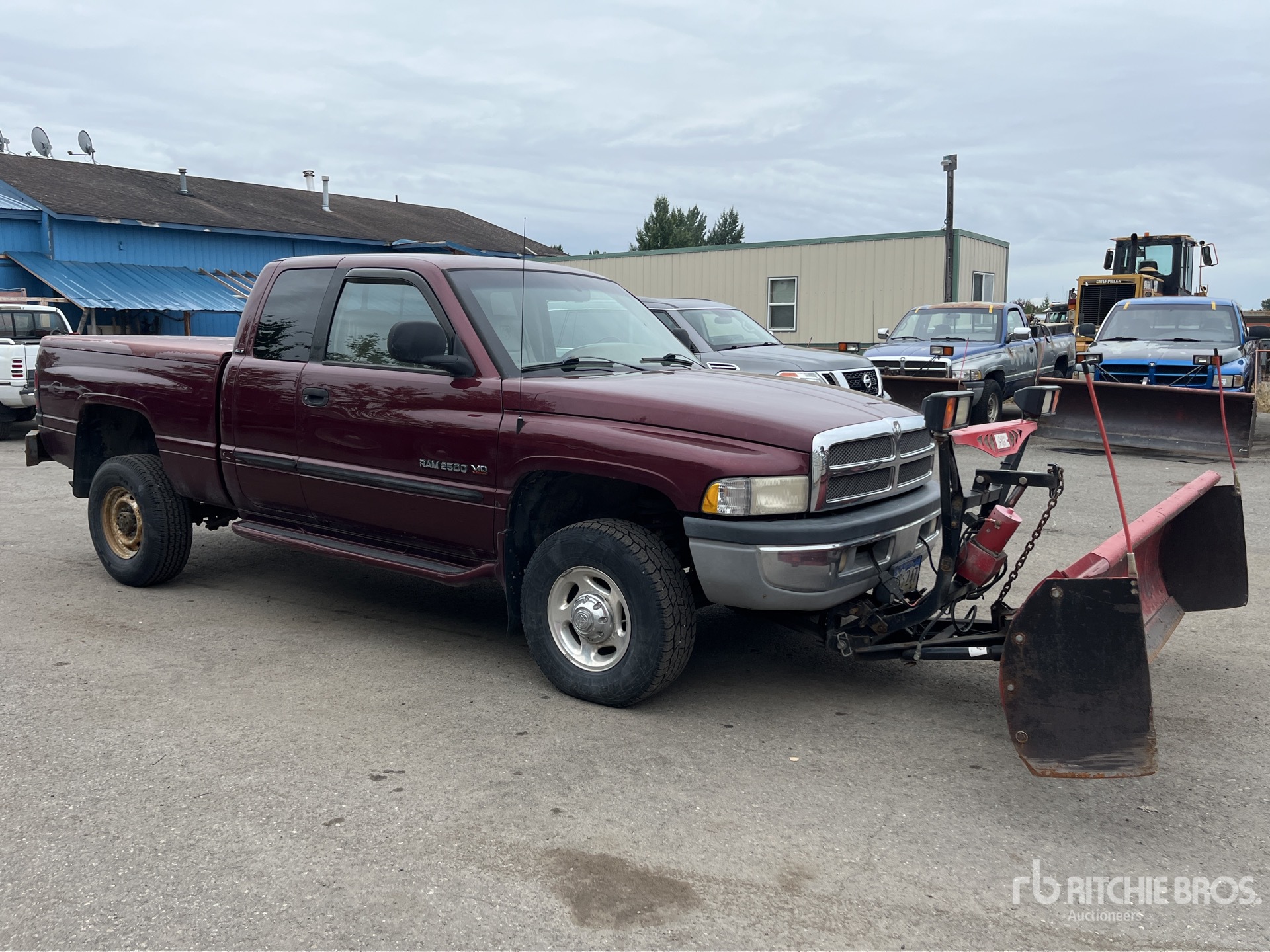 General Appearance with Picture, Right Front Corner