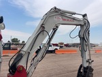 Hydraulics with 