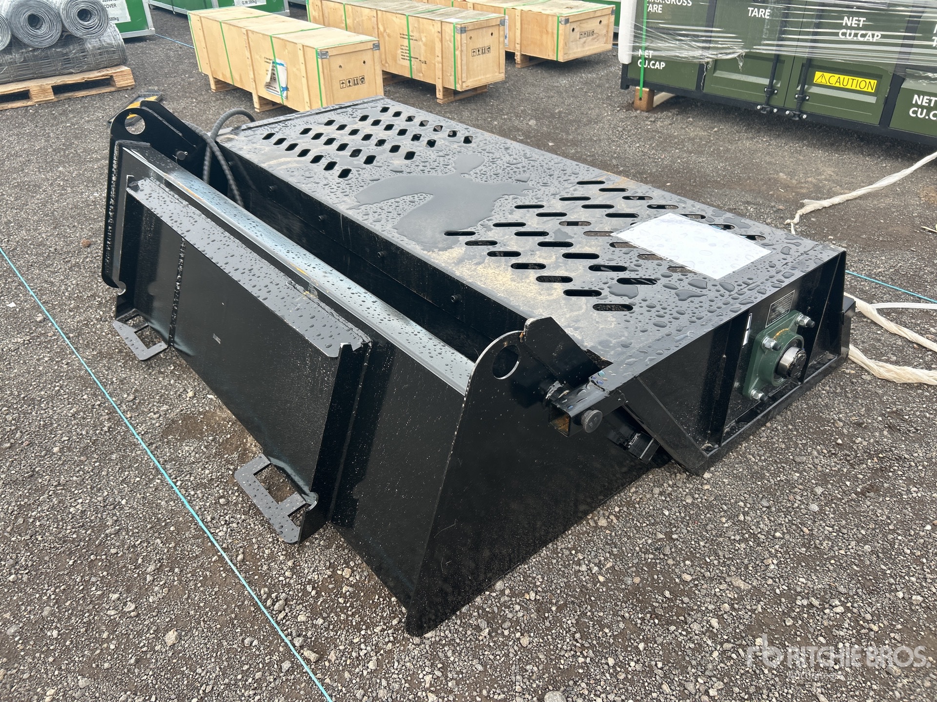 General Appearance with Picture, Right Rear Corner