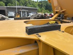 Chassis with Bed Pads