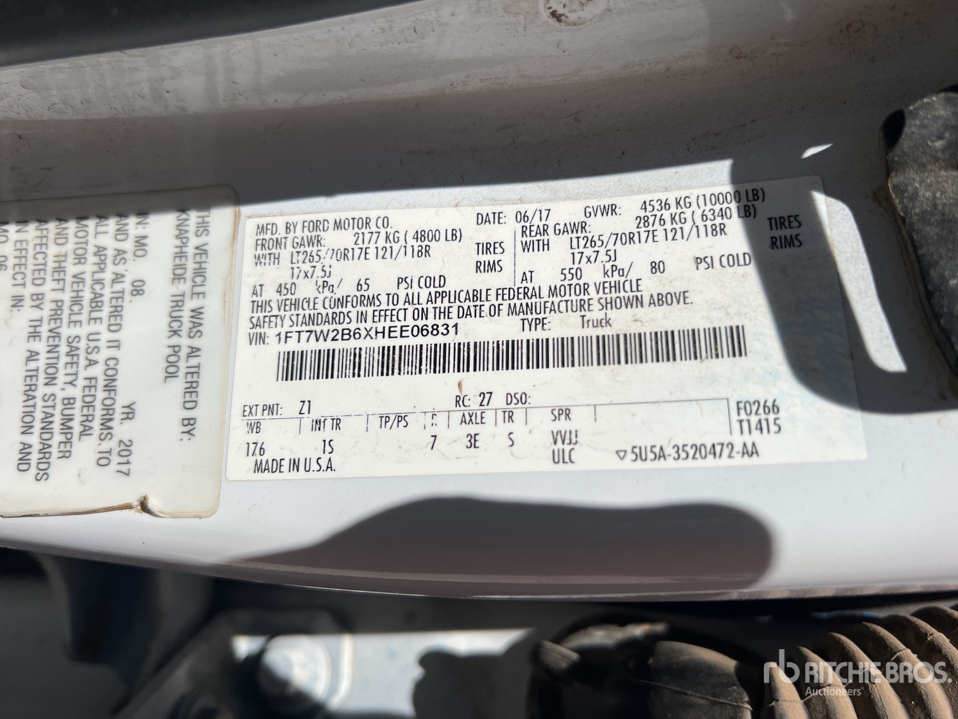 General Appearance with Serial Number / VIN