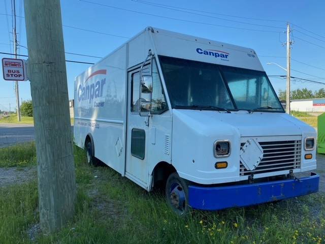 Ford F59 Step Van (Inoperable)