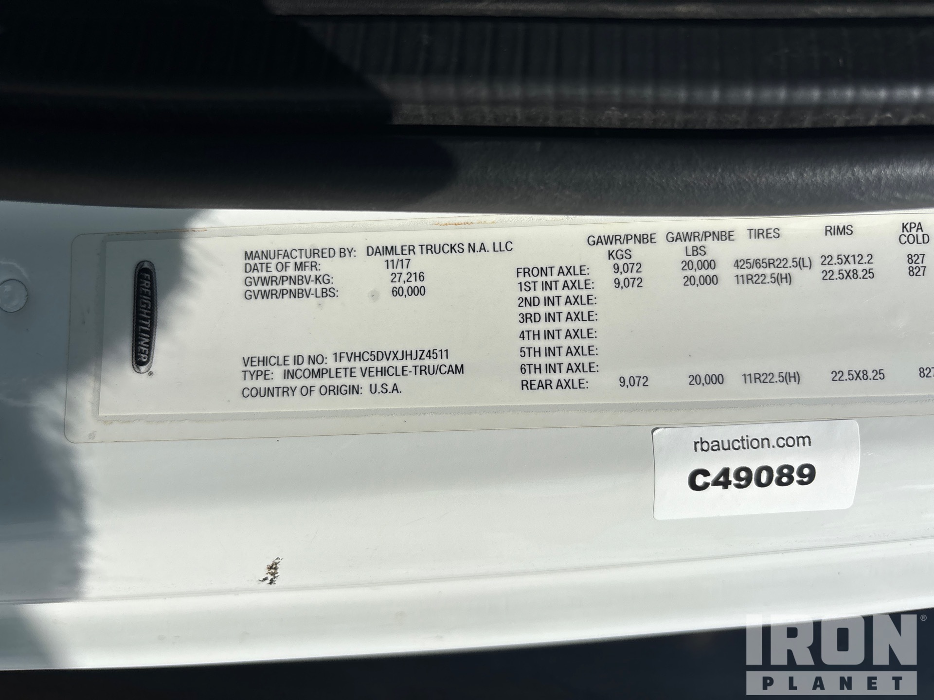 General Appearance with Serial Number / VIN