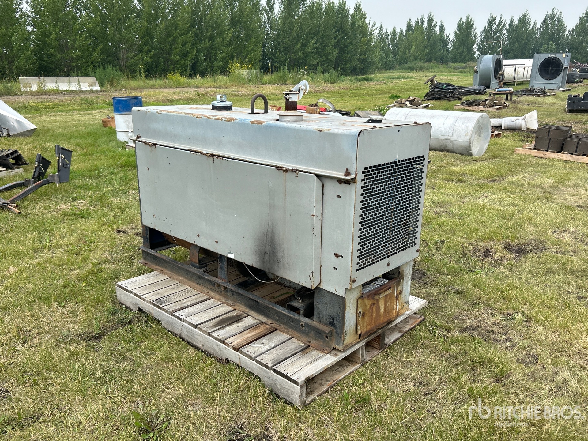 General Appearance with Picture, Left Rear Corner