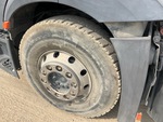 4 Underbody - Truck with 
