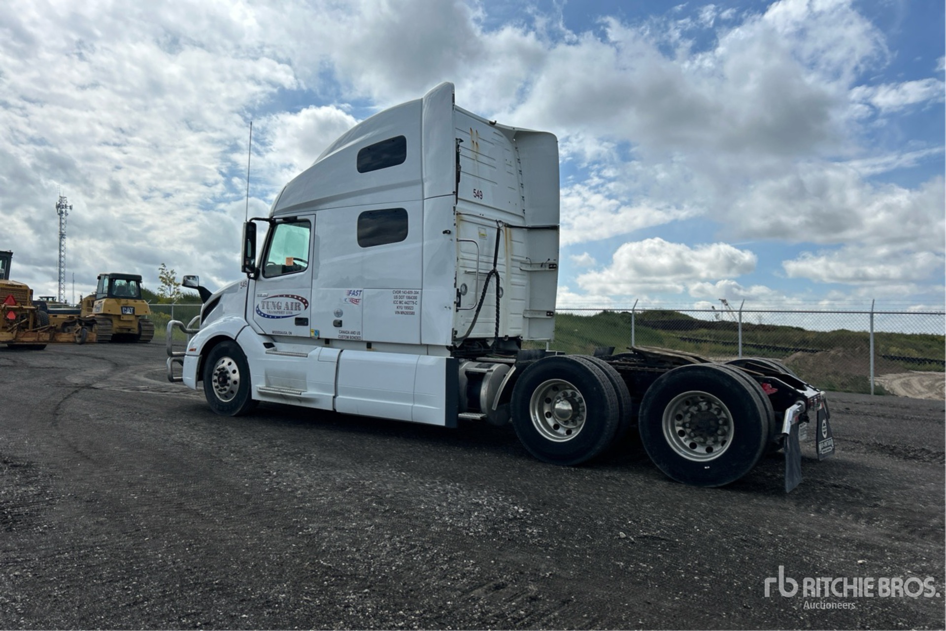 General Appearance with Picture, Left Rear Corner