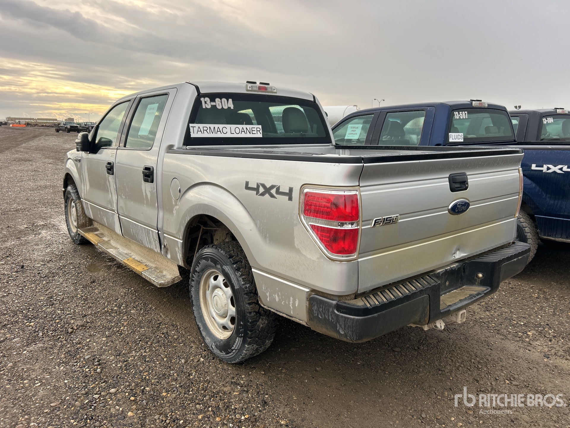 General Appearance with Picture, Left Rear Corner