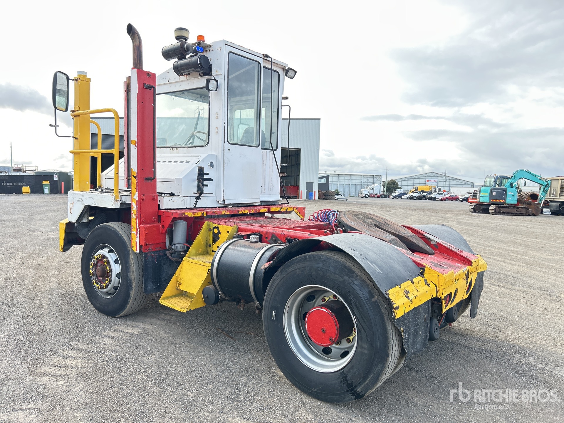 General Appearance with Picture, Right Rear Corner