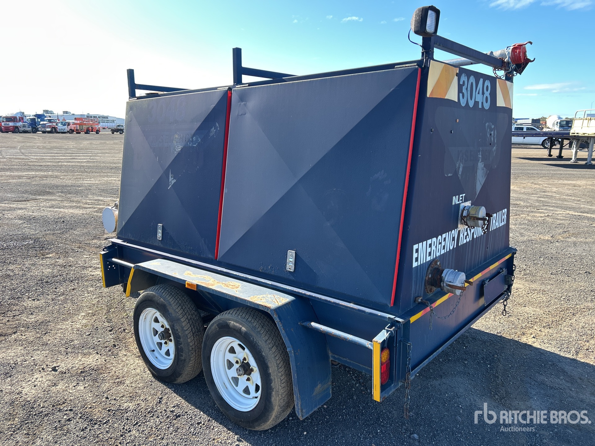 General Appearance with Picture, Right Rear Corner