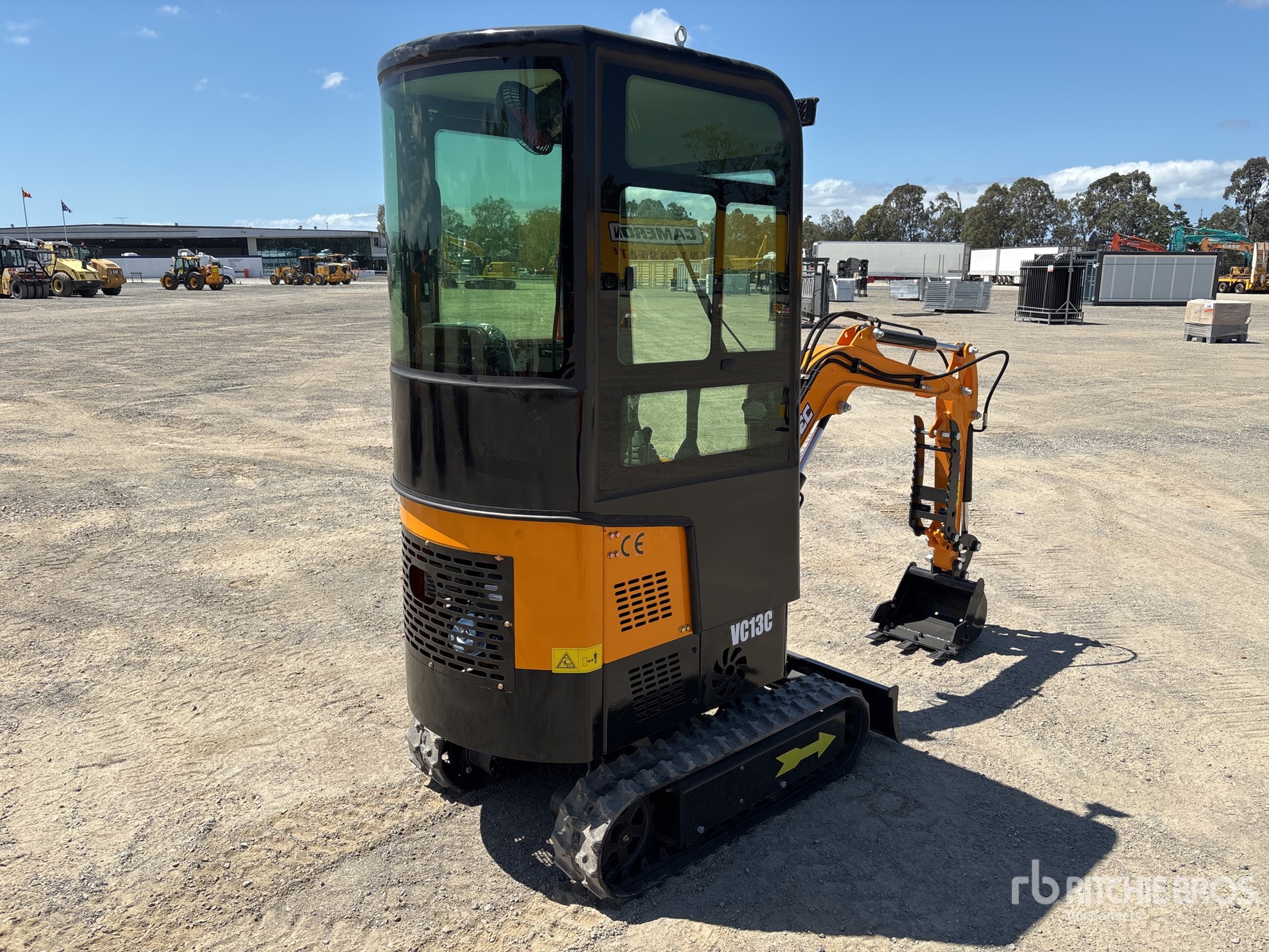 General Appearance with Picture, Right Rear Corner