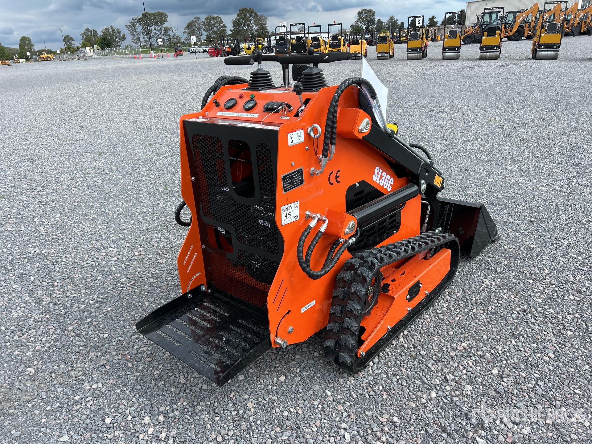 MINI CARGADOR SOBRE ORUGAS 2025 SDLOOL 36C
