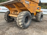 Undercarriage with 