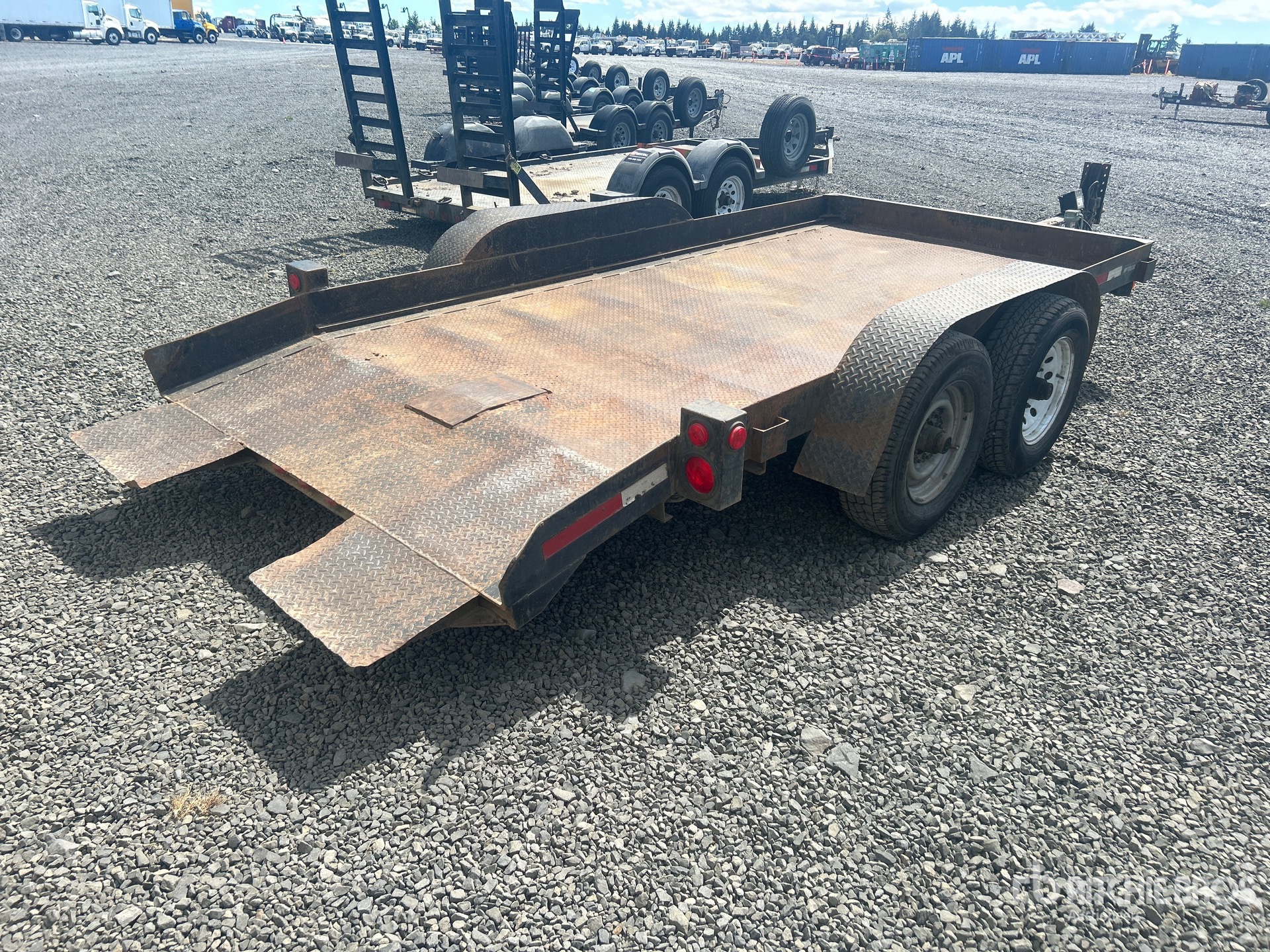 General Appearance with Picture, Right Rear Corner