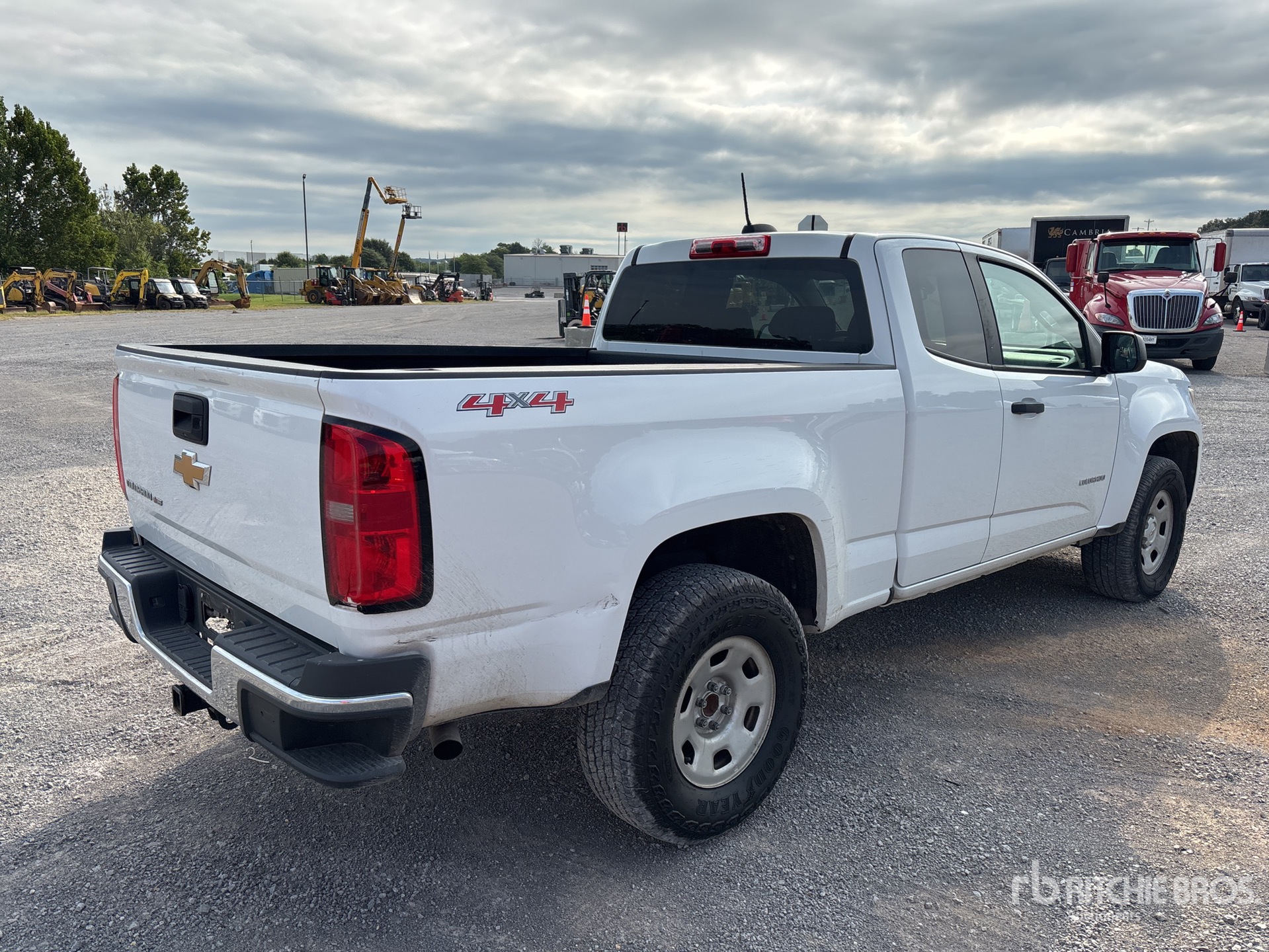 General Appearance with Picture, Right Rear Corner