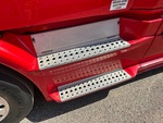 4 Underbody - Truck with 