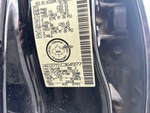 General Appearance with Numéro de série/Numéro d'identification du véhicule automobile