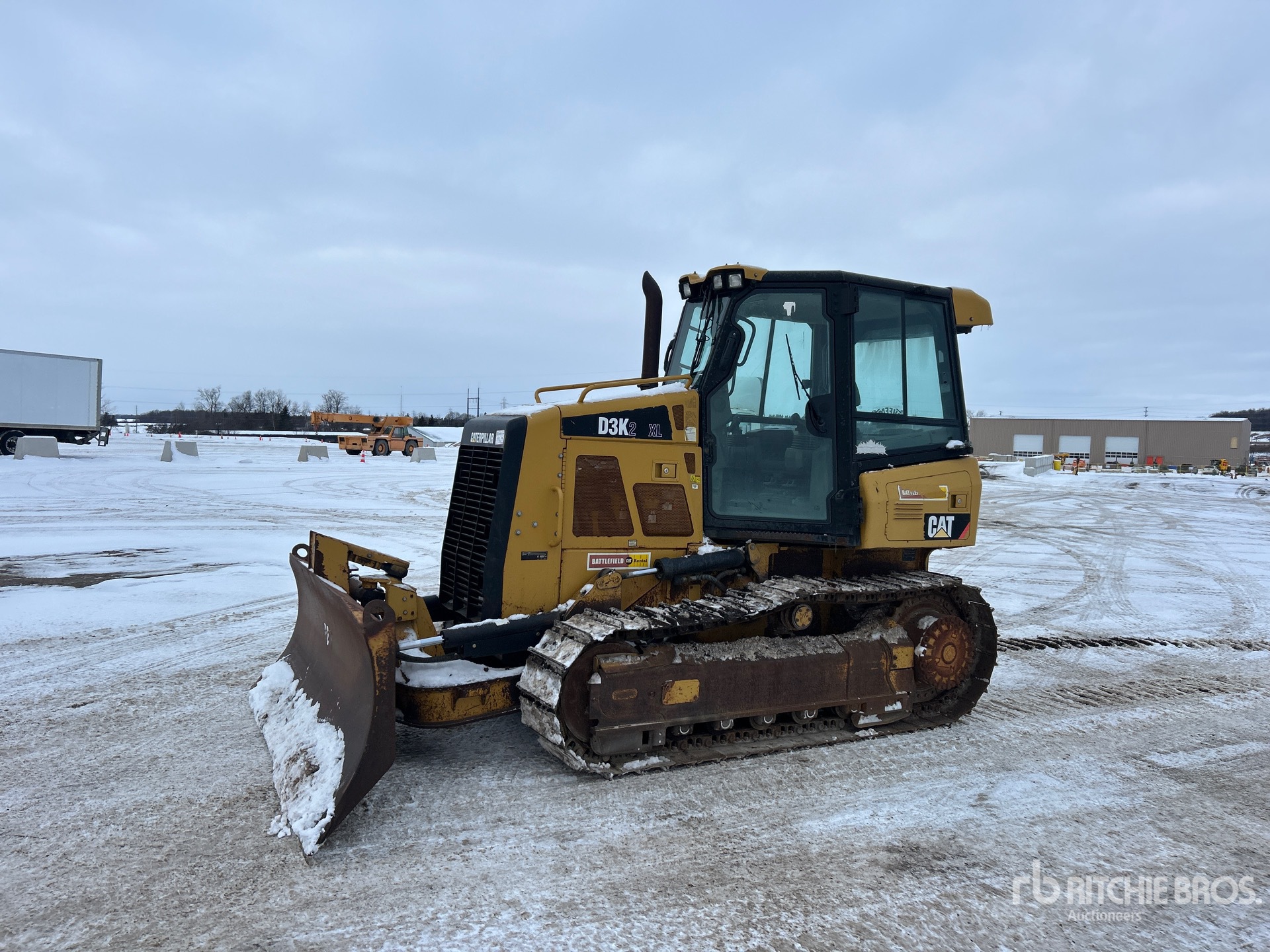 General Appearance with Picture, Left Front Corner