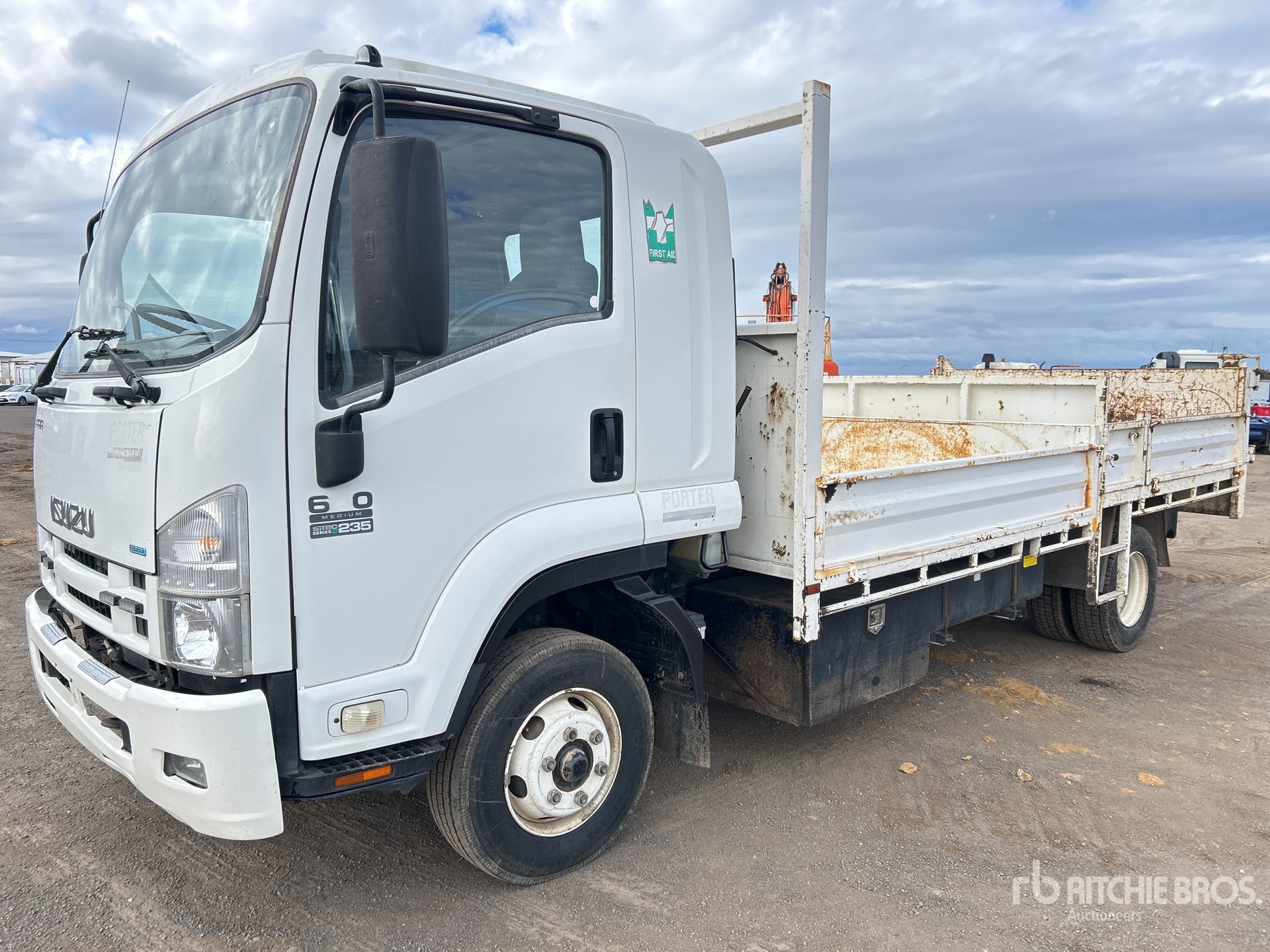 General Appearance with Picture, Right Front Corner