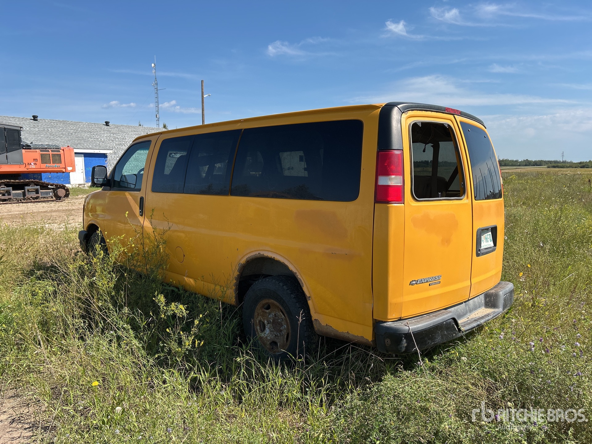 General Appearance with Picture, Left Rear Corner