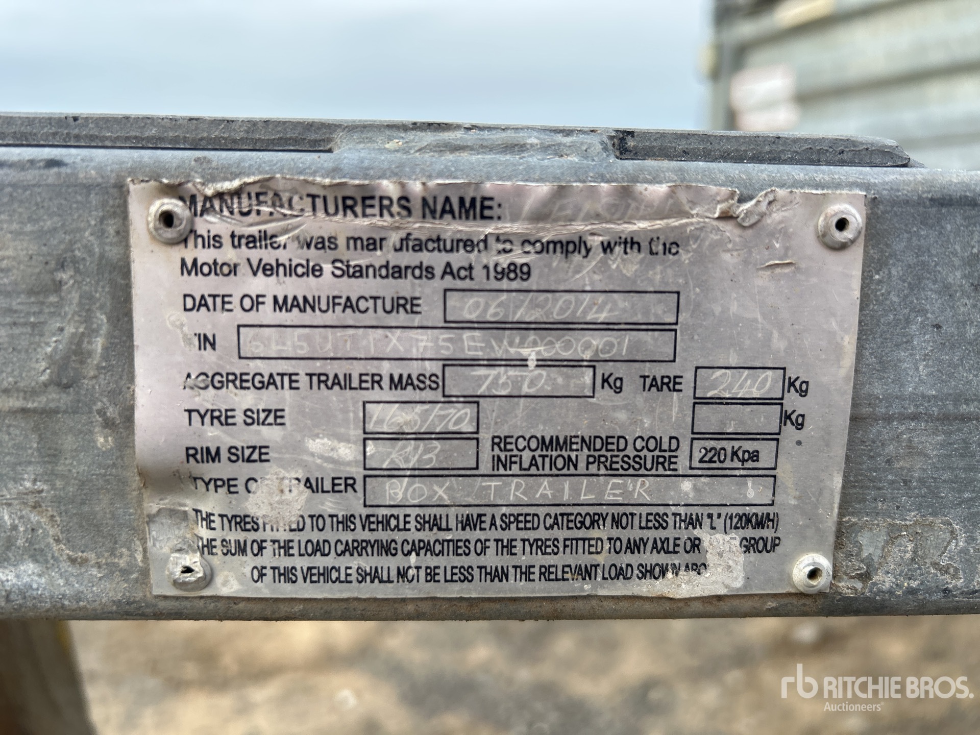 General Appearance with Serial Number / VIN