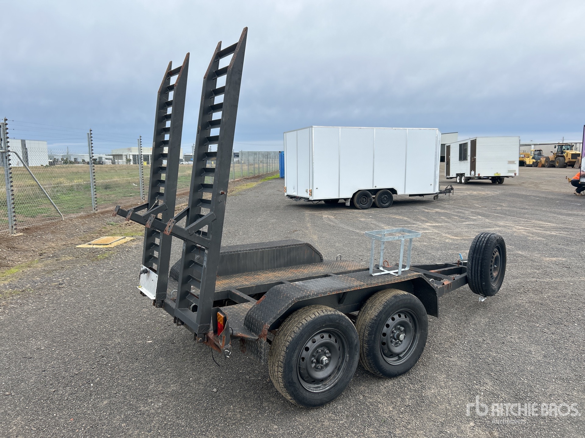 General Appearance with Picture, Left Rear Corner