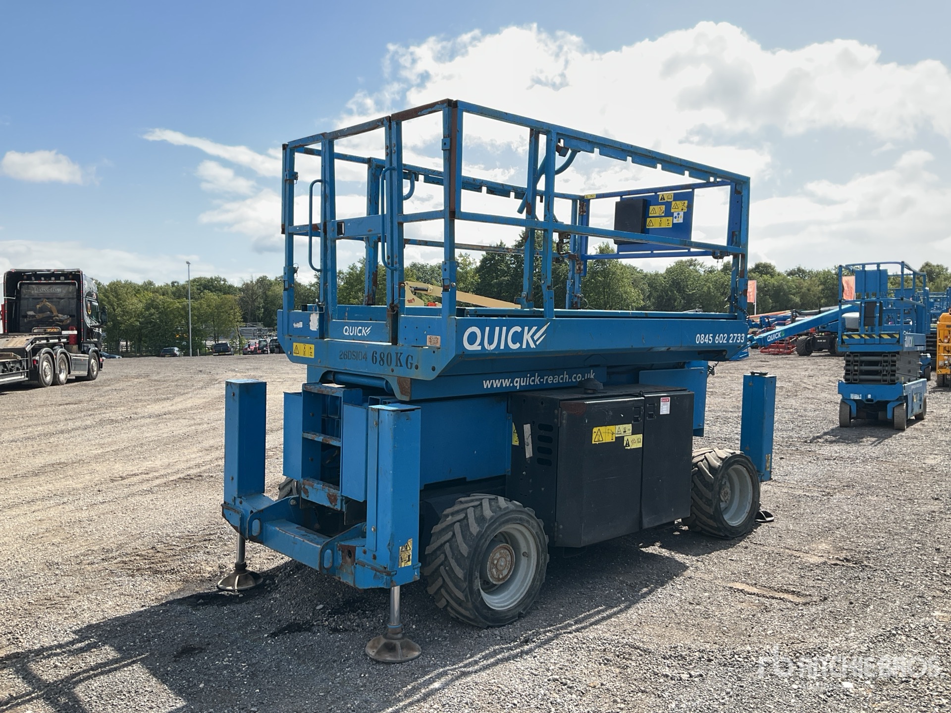 General Appearance with Picture, Right Rear Corner