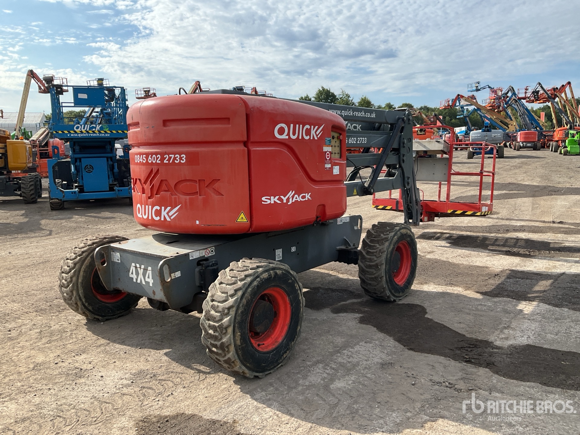 General Appearance with Imagen: esquina trasera derecha