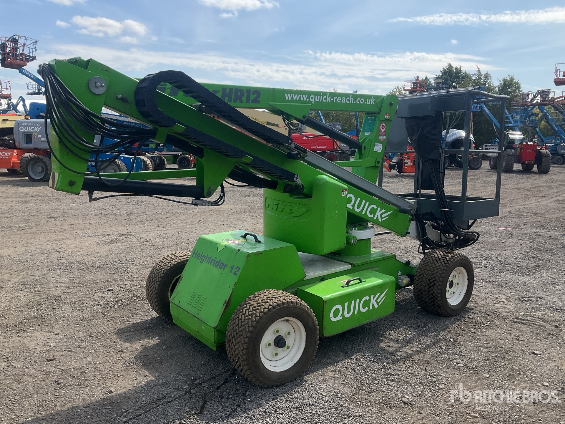 General Appearance with Imagen: esquina trasera derecha