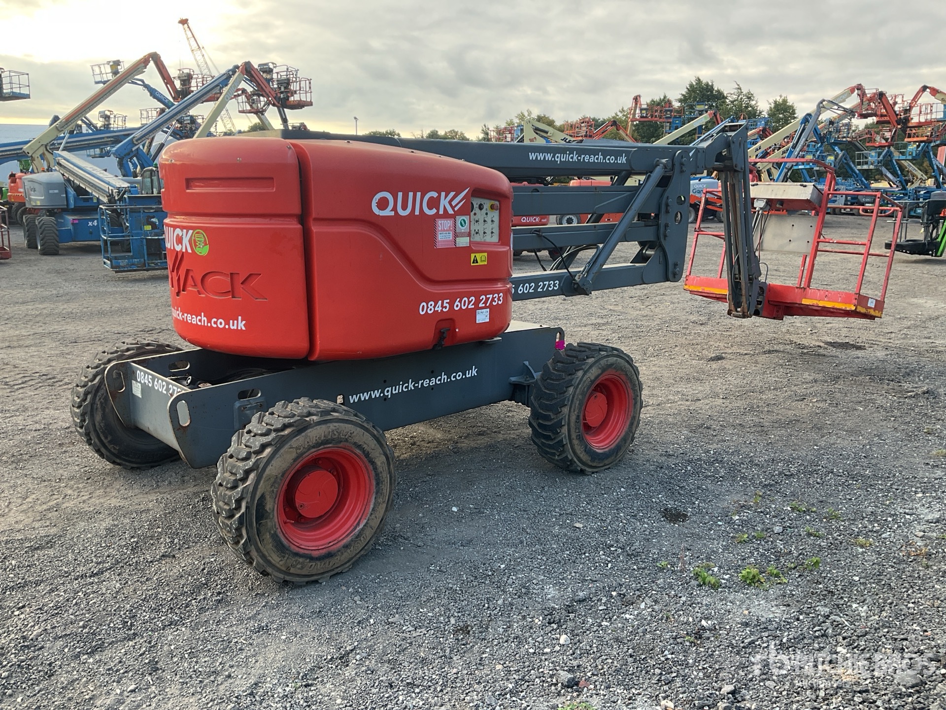 General Appearance with Picture, Right Rear Corner