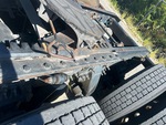 4 Underbody - Truck with 